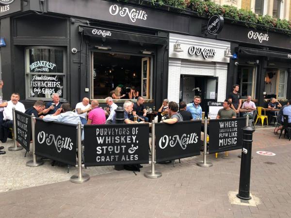 Best Sports Bars in London - O'Neills
