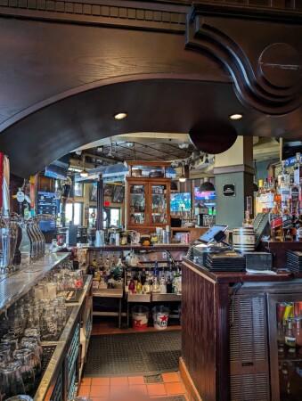 Best Sports Bars in Atlanta - Fado Irish Pub @ Atlanta Buckhead