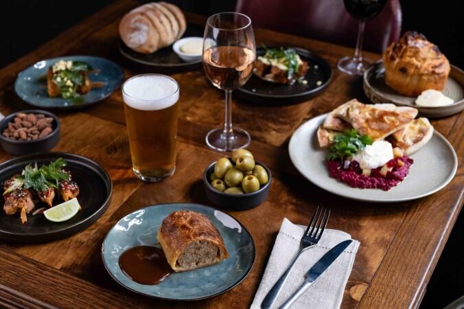 Best Sports Bars in London - Phoenix