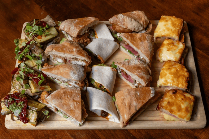 Best Sports Bars in London - Phoenix