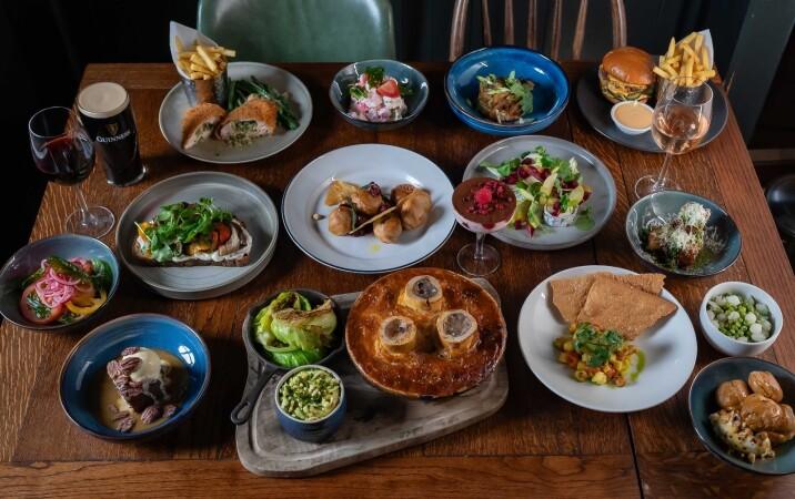 Best Sports Bars in London - Phoenix