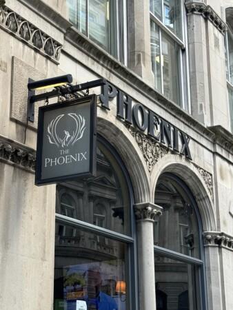 Best Sports Bars in London - Phoenix