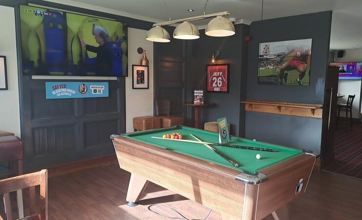 Best Sports Bars in Lincoln - Crown & Arrows (Lincoln)