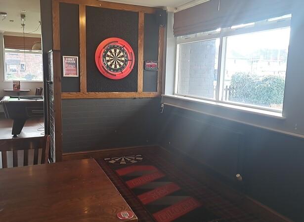 Best Sports Bars in Lincoln - Crown & Arrows (Lincoln)