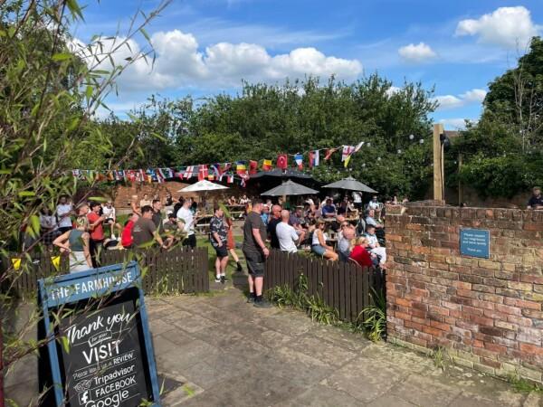 Best Sports Bars in Yate - Farmhouse (Yate)