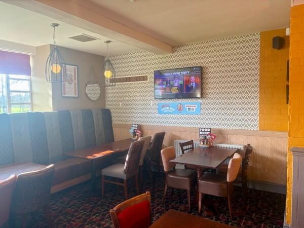 Best Sports Bars in Beeston - Beekeeper (Beeston)