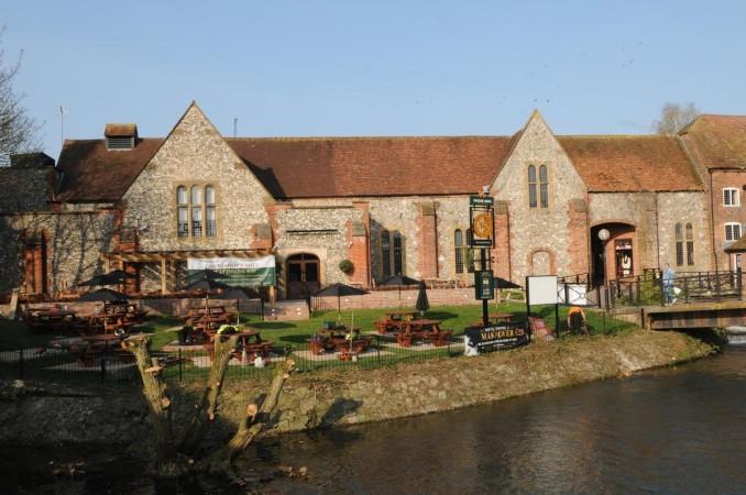 Best Sports Bars in Salisbury - Bishops Mill (Salisbury)