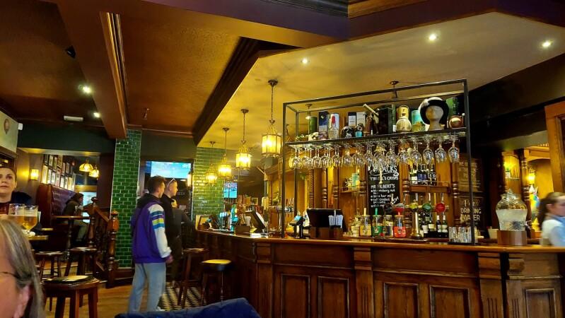 Best Sports Bars in Bristol - Drawbridge (Bristol)