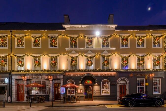 Best Sports Bars in Tralee - Grand Hotel