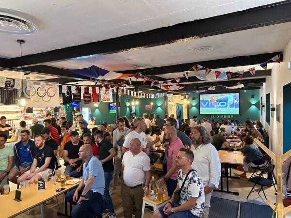 Les Meilleurs Bars à Compiègne - Le Stadium