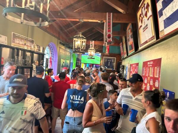 Best Sports Bars in Doylestown - Villa Capri