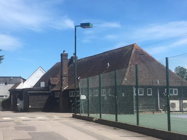 Best Sports Bars in Hampshire - Middleton Sports Club Ltd