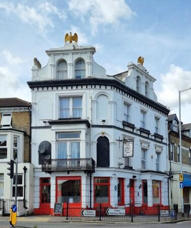 Best Sports Bars in Kent - The Eagle Tavern