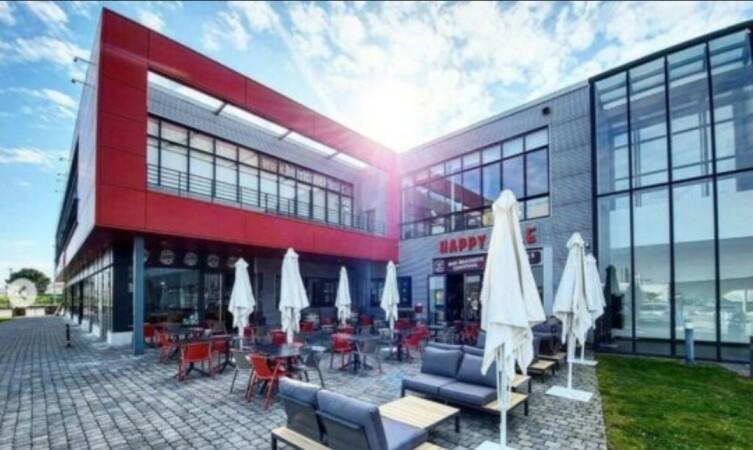 Les Meilleurs Bars à Vertou - Happy pole