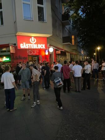 Les Meilleurs Bars à Berlin - Gästeblock