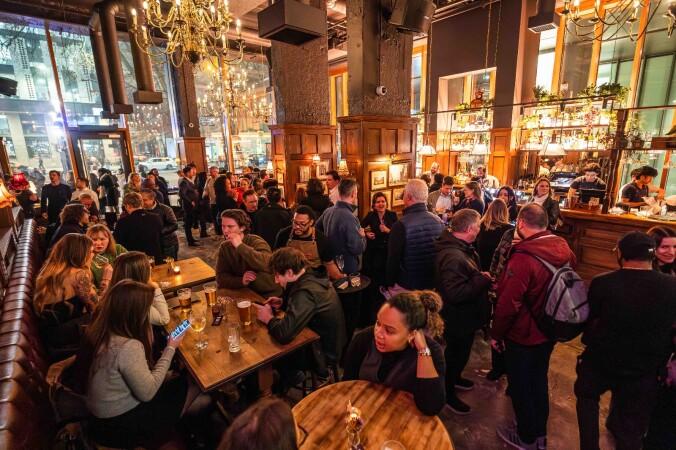 Best Sports Bars in London - Old Street Tavern