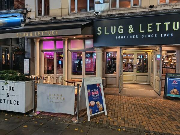 Best Sports Bars in Romford - Slug And Lettuce Romford