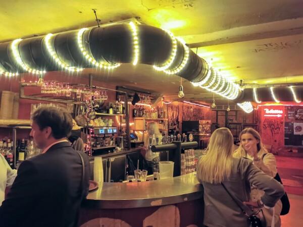 Les Meilleurs Bars à Paris - Café Chéri