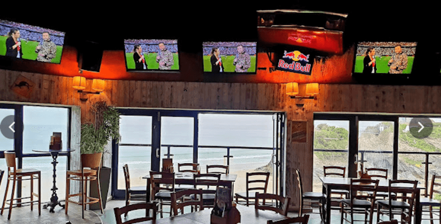 Best Sports Bars in Newquay - Walkabout Newquay