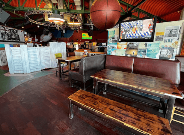 Best Sports Bars in Newquay - Walkabout Newquay