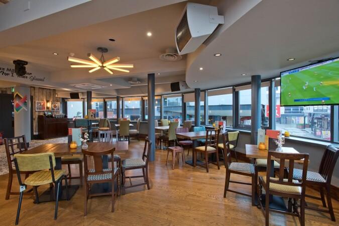 Best Sports Bars in Milton Keynes - Midsummer Tap Milton Keynes