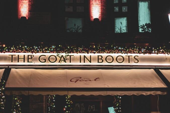 Best Sports Bars in London - The Goat In Boots