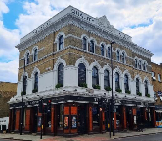 Best Sports Bars in London - The Latchmere