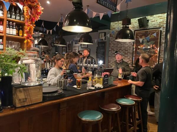 Best Sports Bars in London - The Lighthouse