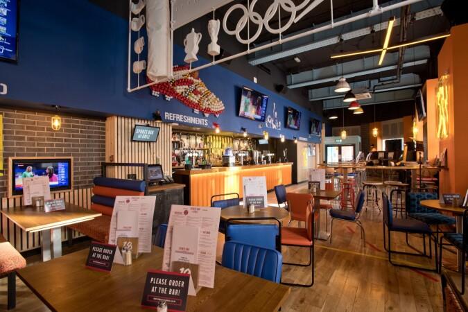 Best Sports Bars in Camden - Station Master Marylebone