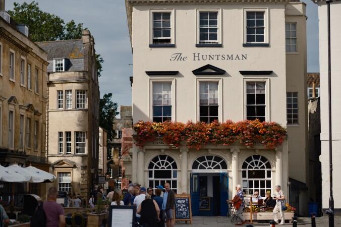 Best Sports Bars in Bath - The Huntsman