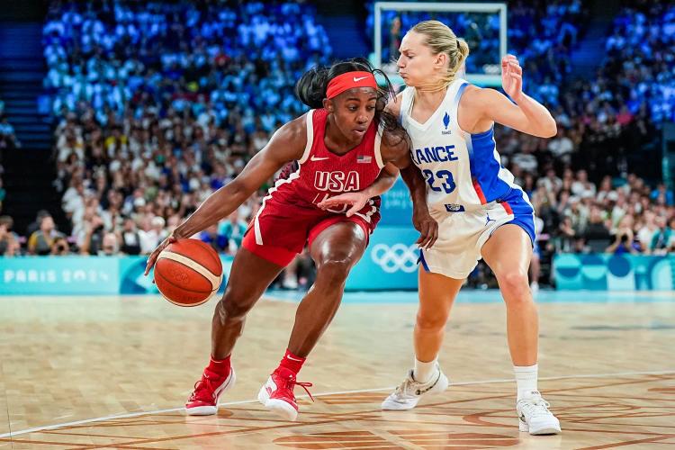Explore venues airing NCAA women’s basketball, ideal for following top teams and key matchups.