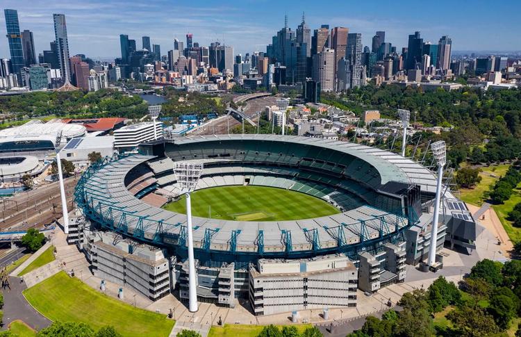 Find classic pubs around the MCG to soak in the atmosphere with a pint of Guinness.