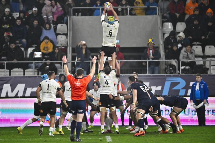 Watch Rugby Union games live in pubs